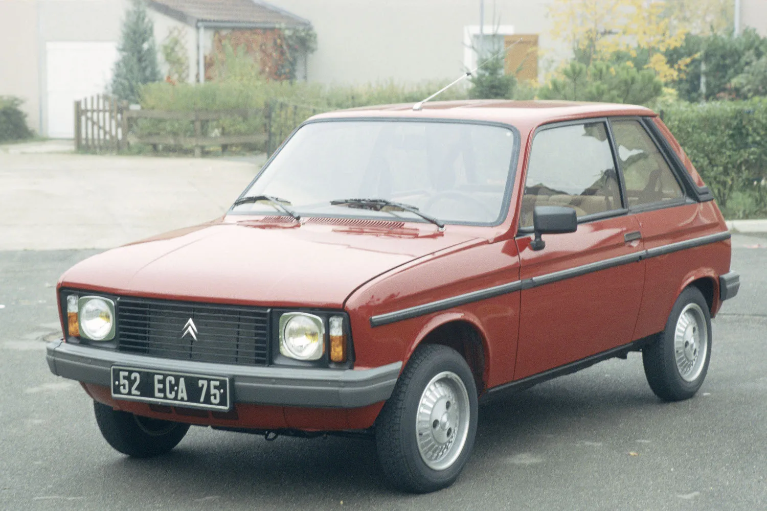 Coche del día: Citroën LNA 11RE