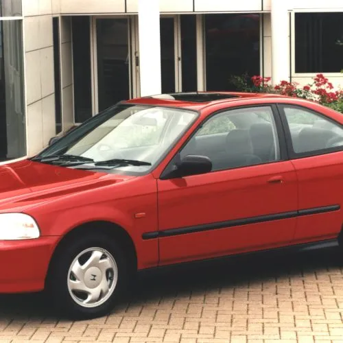 Honda Civic Coupé 1 6 LS (1)