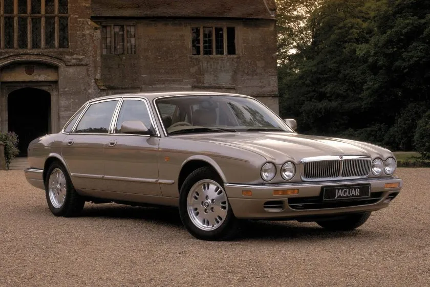 Jaguar XJ Sovereign (1)