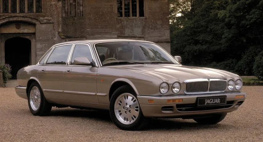 Jaguar XJ Sovereign (1)