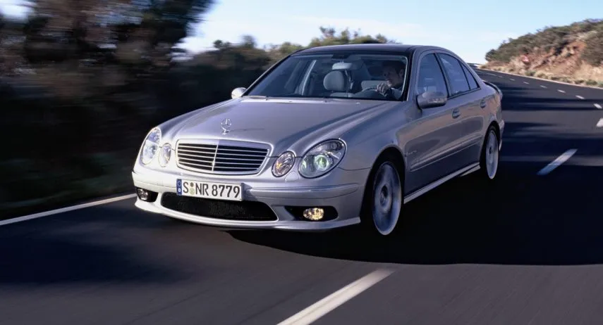 Mercedes E55 AMG (1)