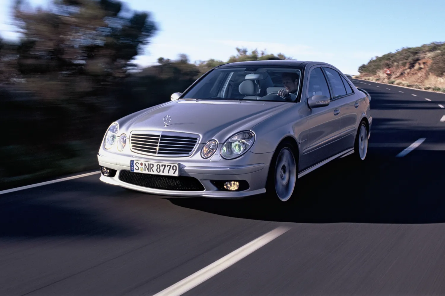 Coches del día: Mercedes E55 AMG (W211)