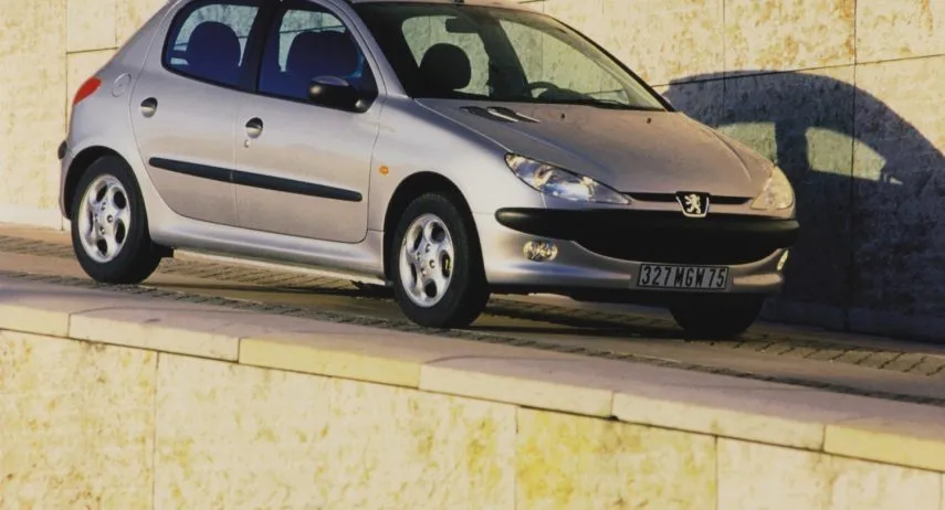 Peugeot 206 1 6 XT