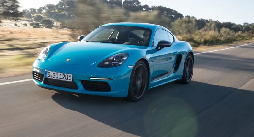 Porsche 718 Cayman (1)