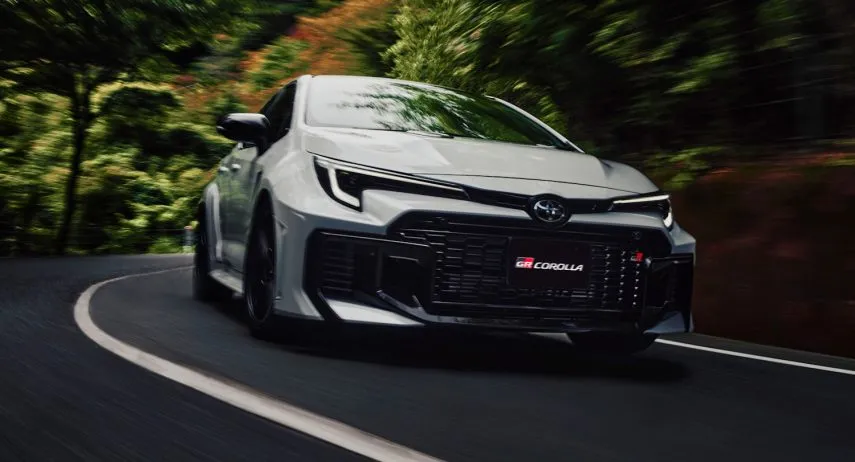 Toyota GR Corolla 2026 (1)