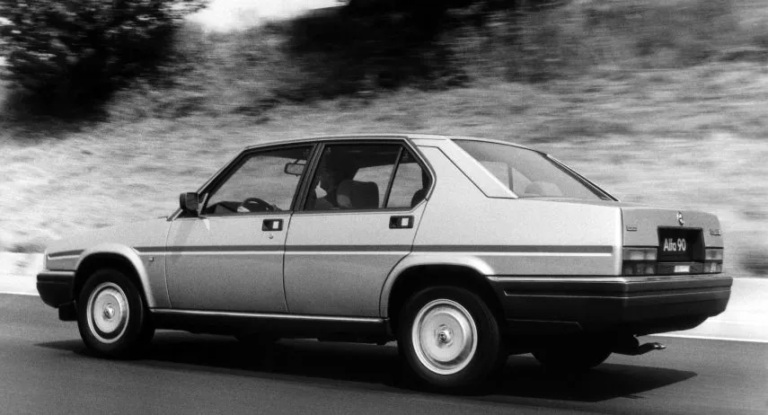 Alfa Romeo 90 (1)