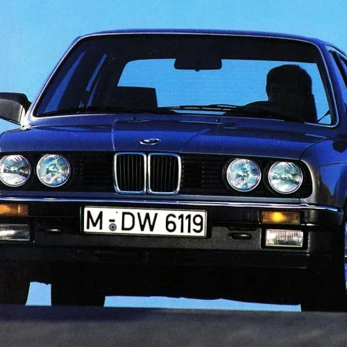 BMW 324d (1)