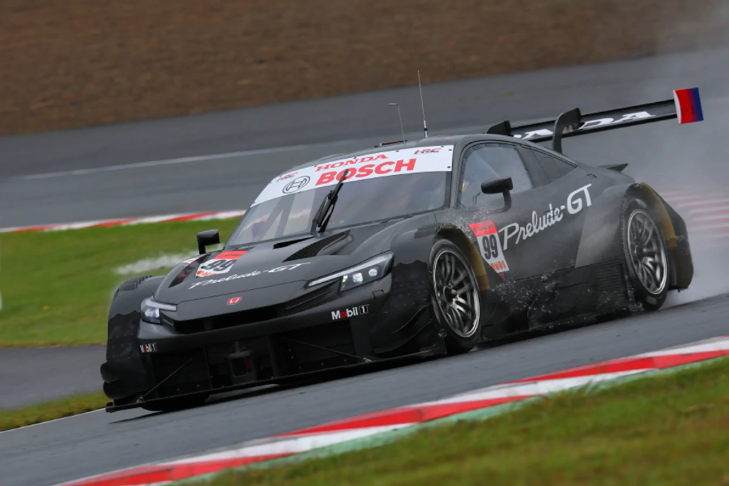 Sangre fría en el Honda Prelude GT500: A todo Dr. Jekyll le llega su Mr. Hyde
