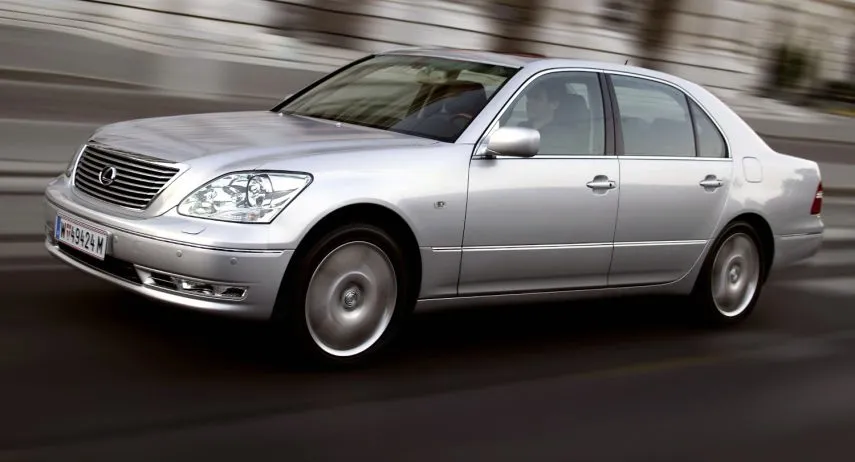 Lexus LS430 (1)