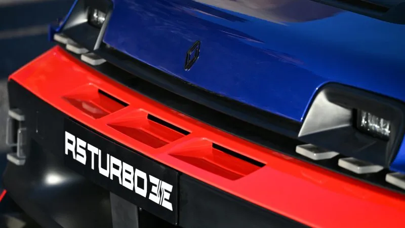 Renault 5 Turbo 3E (6)