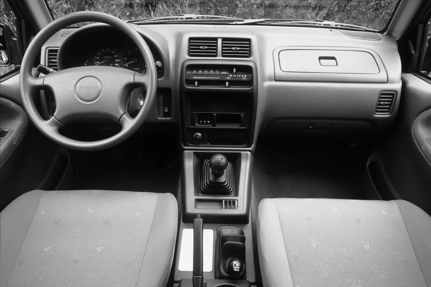 Suzuki Vitara (2)