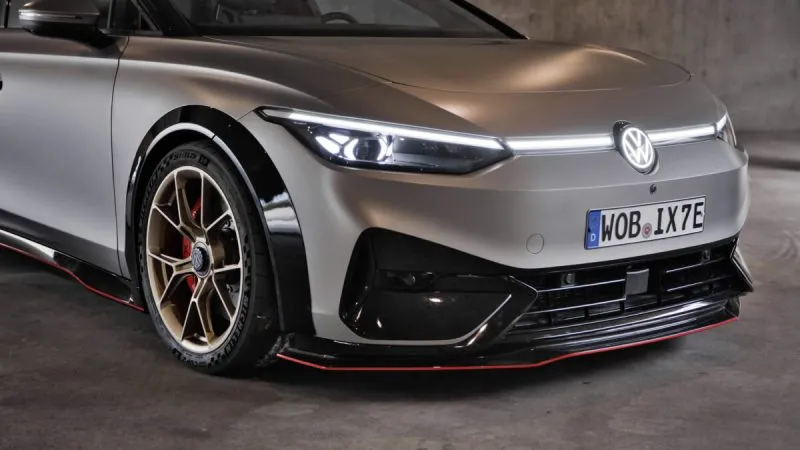 Volkswagen ID X Performance Concept (2)