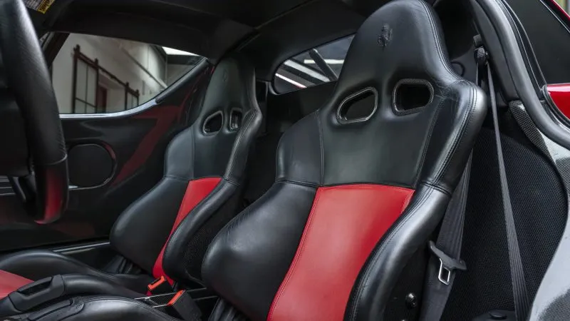 Ferrari Enzo 2003 (2)
