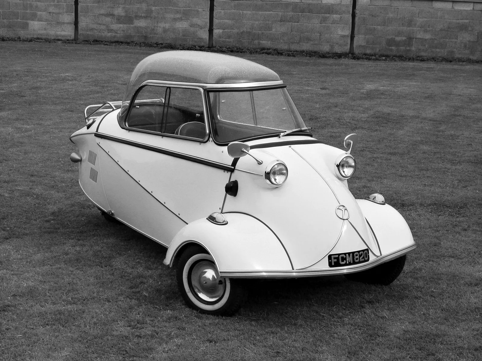 Coche del día: Messerschmitt KR-200