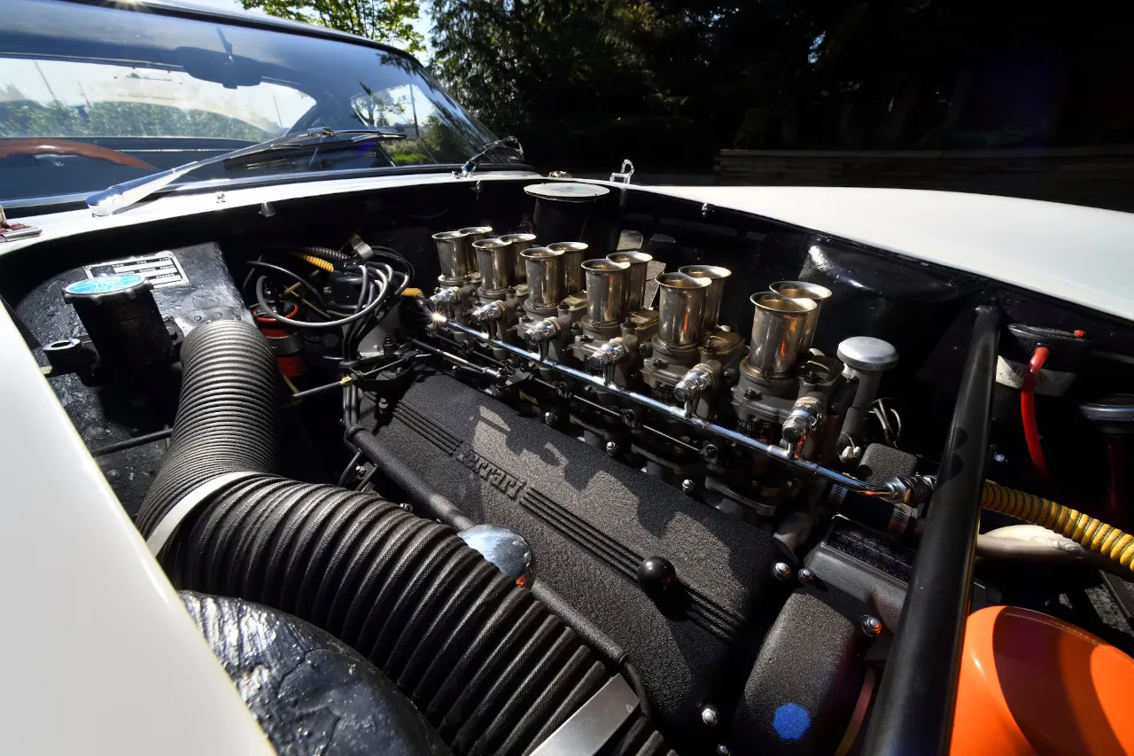 El V12 Colombo es el corazón del Ferrari 250 GTO
