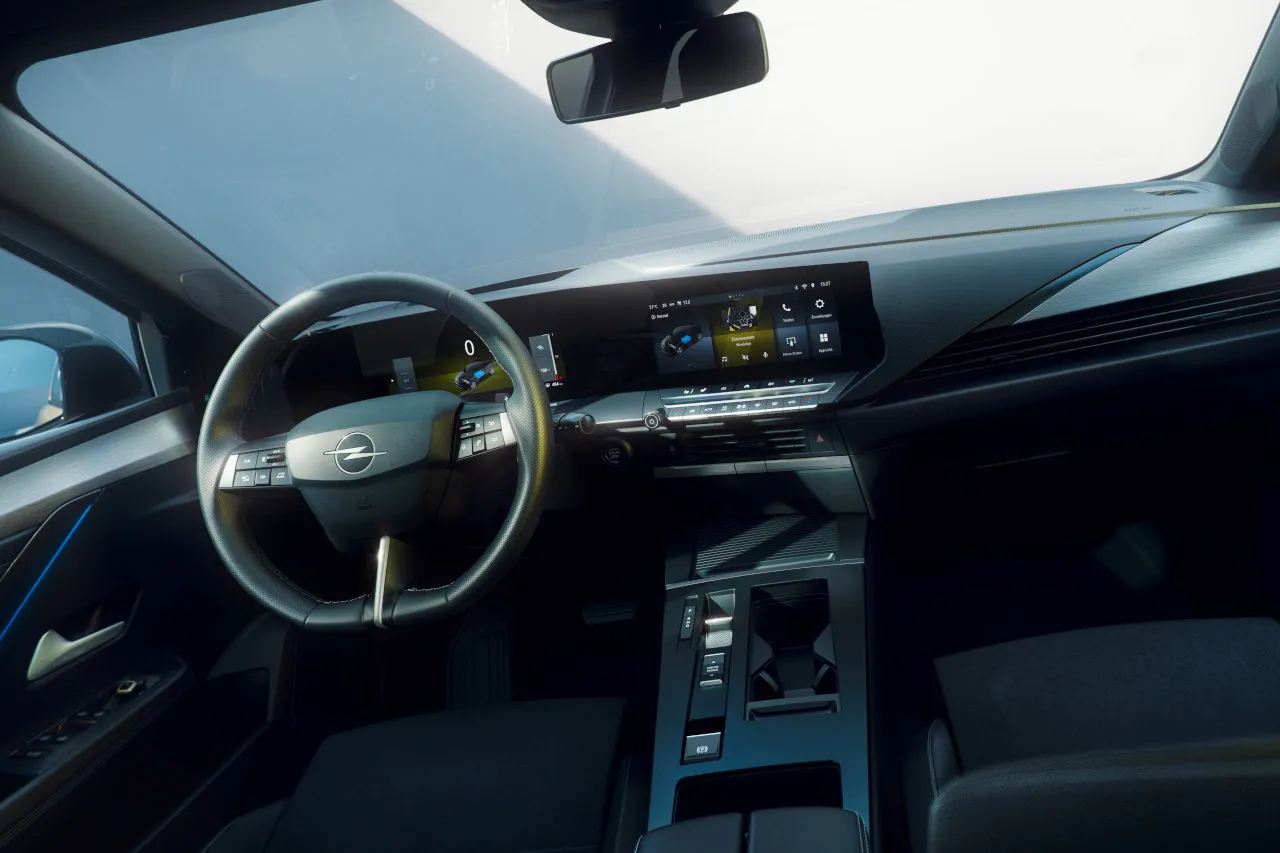 Opel Astra 2026 (2)