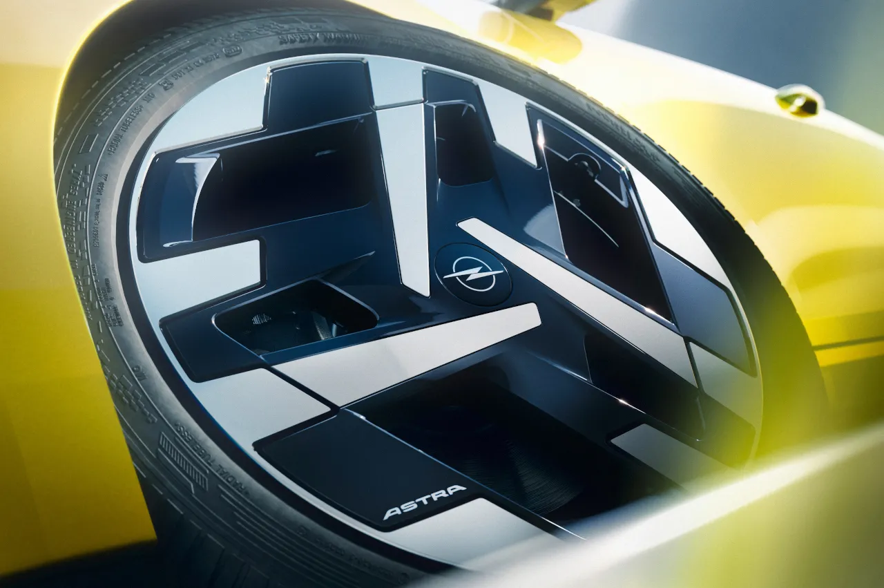 Opel Astra 2026 (4)