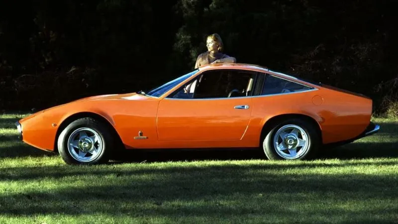 ferrari 365 gtc4 jpg