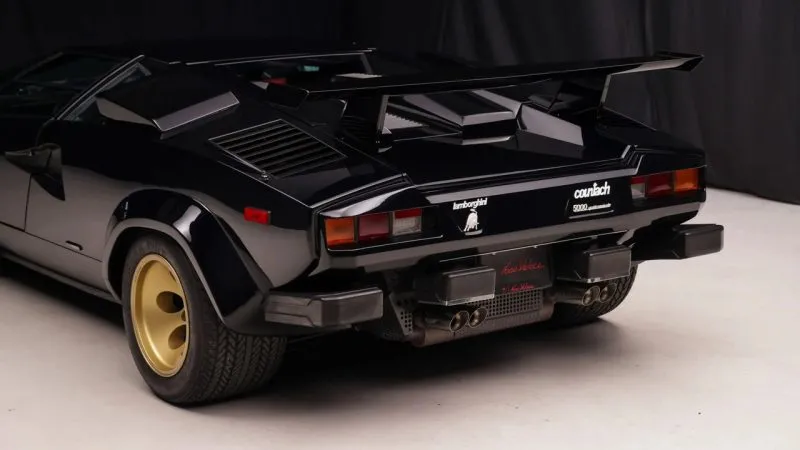 lamborghini countach 5000 qv 1988 jpg
