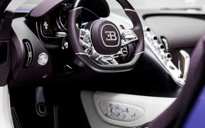Bugatti W16 Mistral Caroline Sur Mesure eR marzo 2026 (6)