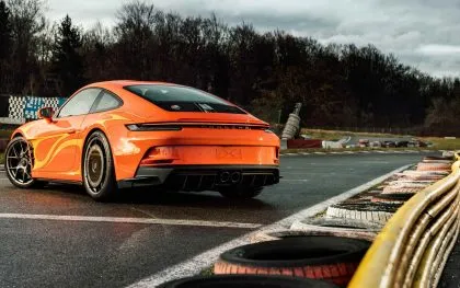 Porsche 911 ST IMSA Sonderwunsch eR marzo 2026 (16)
