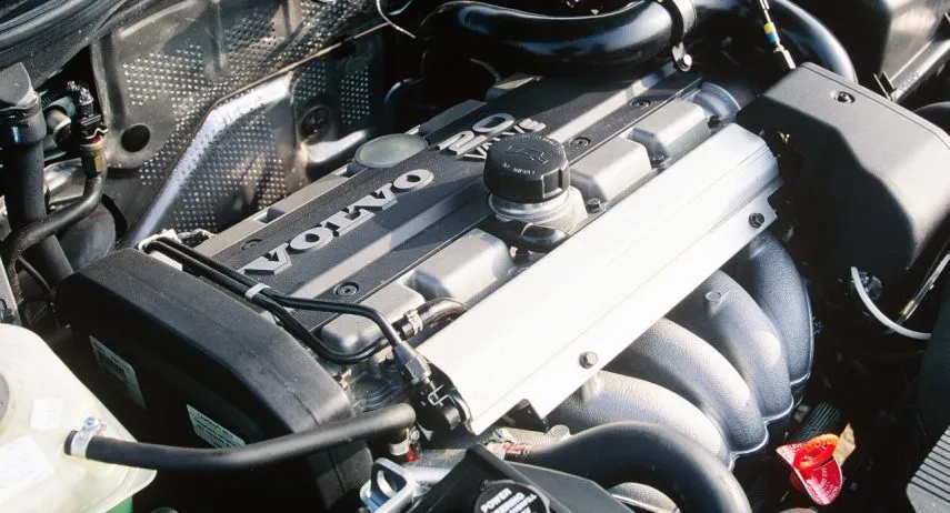 Volvo cinco cilindros turbo