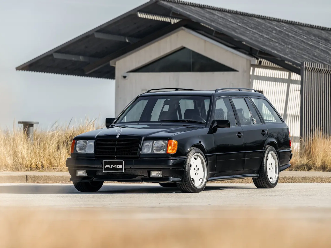 El familiar deportivo no lo inventó Audi ni BMW: lo inventó un americano con un Mercedes y una llave inglesa en Chicago