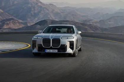Nuevo BMW Serie 7 xDrive iDrive M760 er abril 2026 (162)