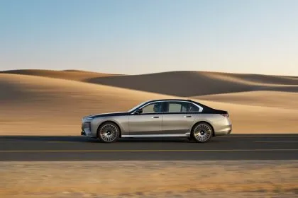 Nuevo BMW Serie 7 xDrive iDrive M760 er abril 2026 (60)