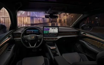 Nuevo Cupra Raval eR abril 2026 (12)