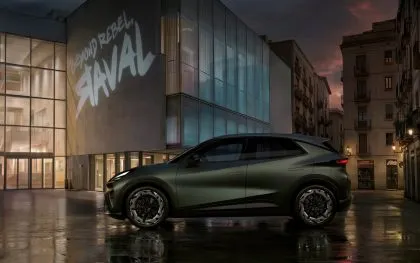 Nuevo Cupra Raval eR abril 2026 (24)