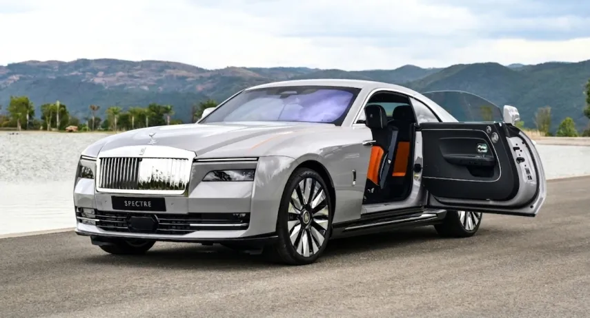 Rolls Rocye Spectre