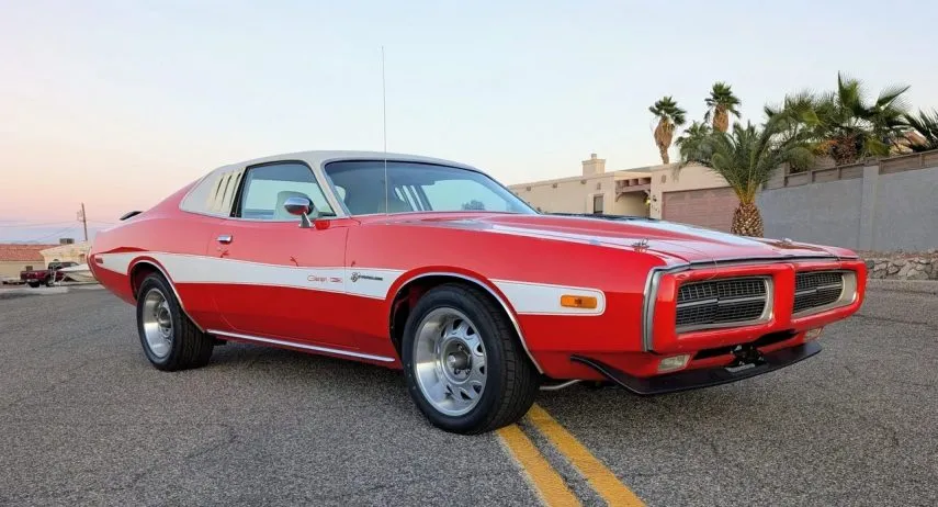 7 0L Hemi–Powered 1973 Dodge Charger SE eR abril 2026 (1)