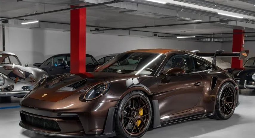 911 GT3 RS de Porsche Sonderwunsch Macadamia eR Mayo 2026 (1)