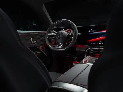 Mercedes AMG GT 4 Door Coupé 2027 eR Mayo 2026 (8)