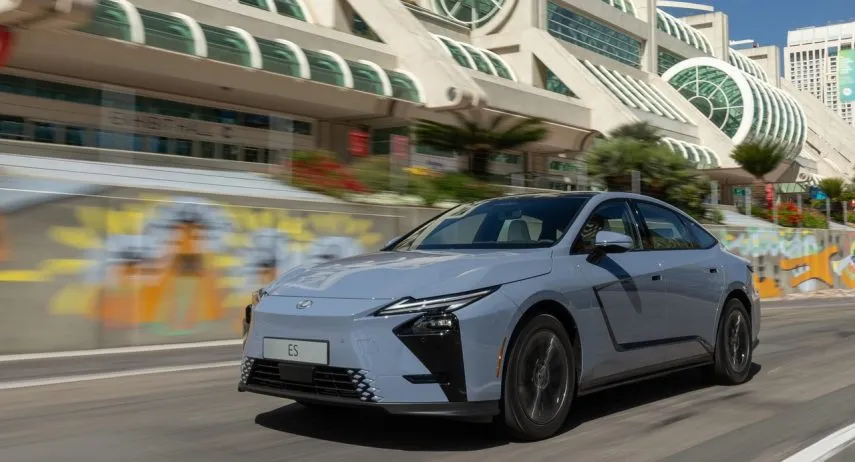 Nuevo Lexus ES 2026 eR MAyo 2026 (1)