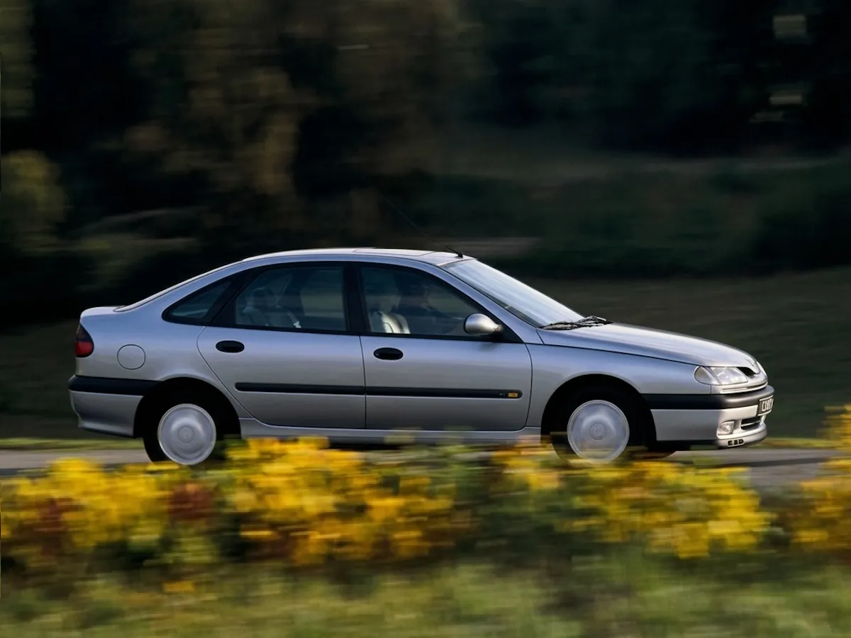 Coche del día: Renault Laguna 2.2D RXE (MK1 fase 1)