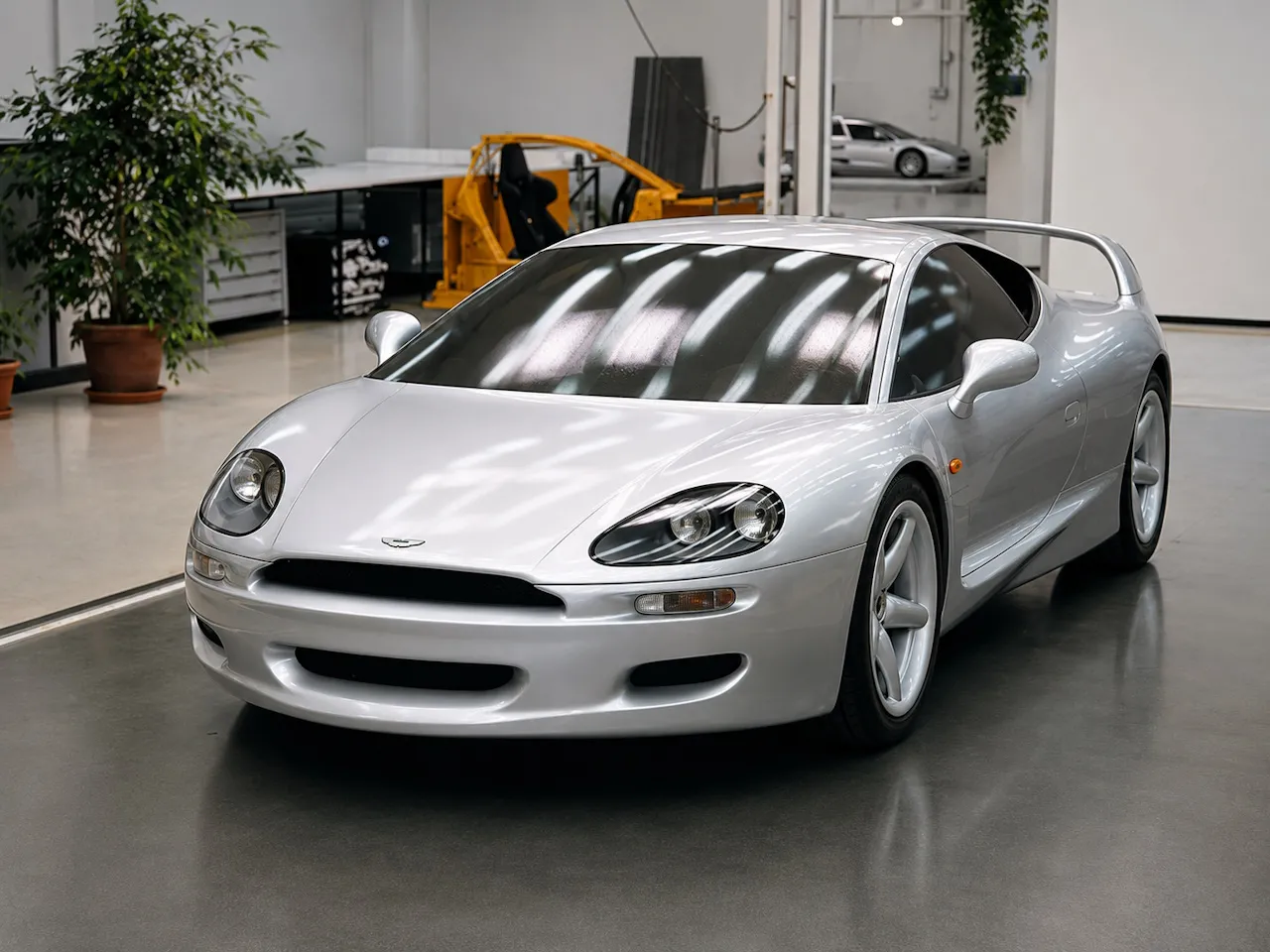 El Aston Martin de motor central que nunca existió porque “los caballos deben tirar del carro”
