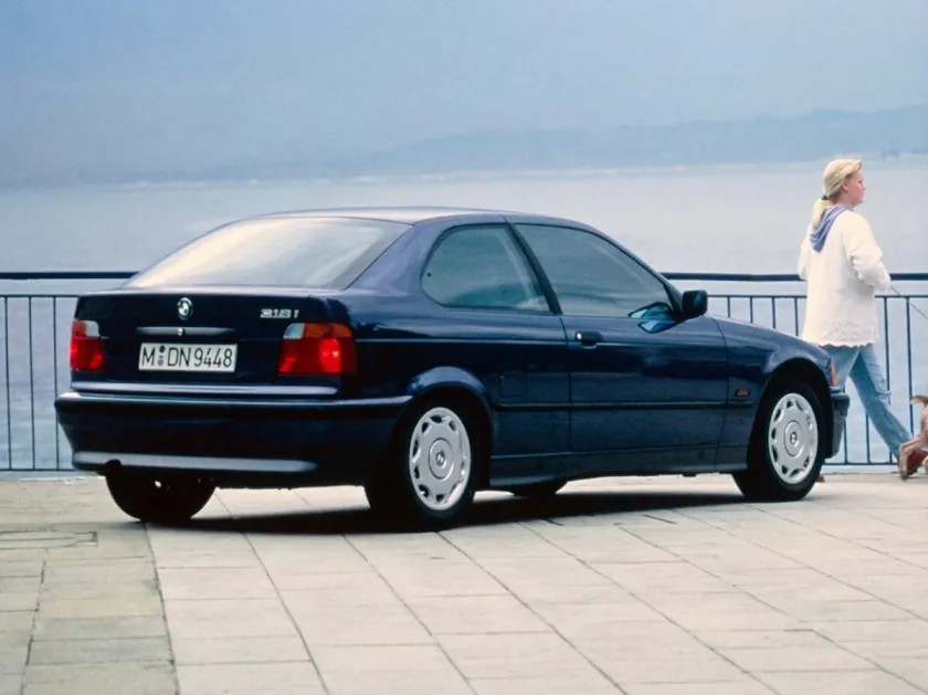 BMW 316i Compact E36