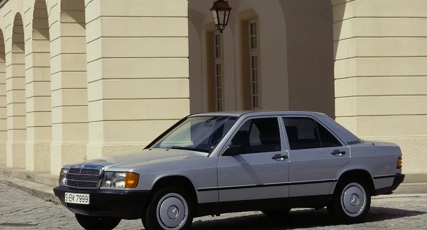 Mercedes 190D 2 5 W201 (1)