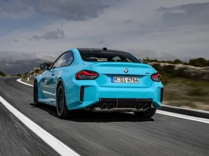 Nuevo BMW M2 xDrive eR Junio 2026 (5)