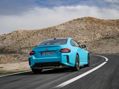 Nuevo BMW M2 xDrive eR Junio 2026 (6)