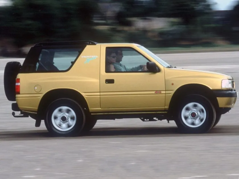 Opel Frontera (1)