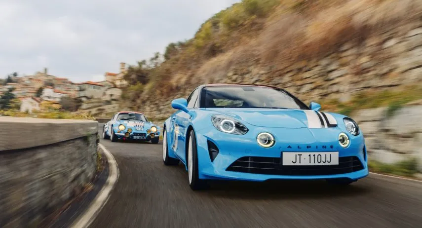 Alpine A110 (1)