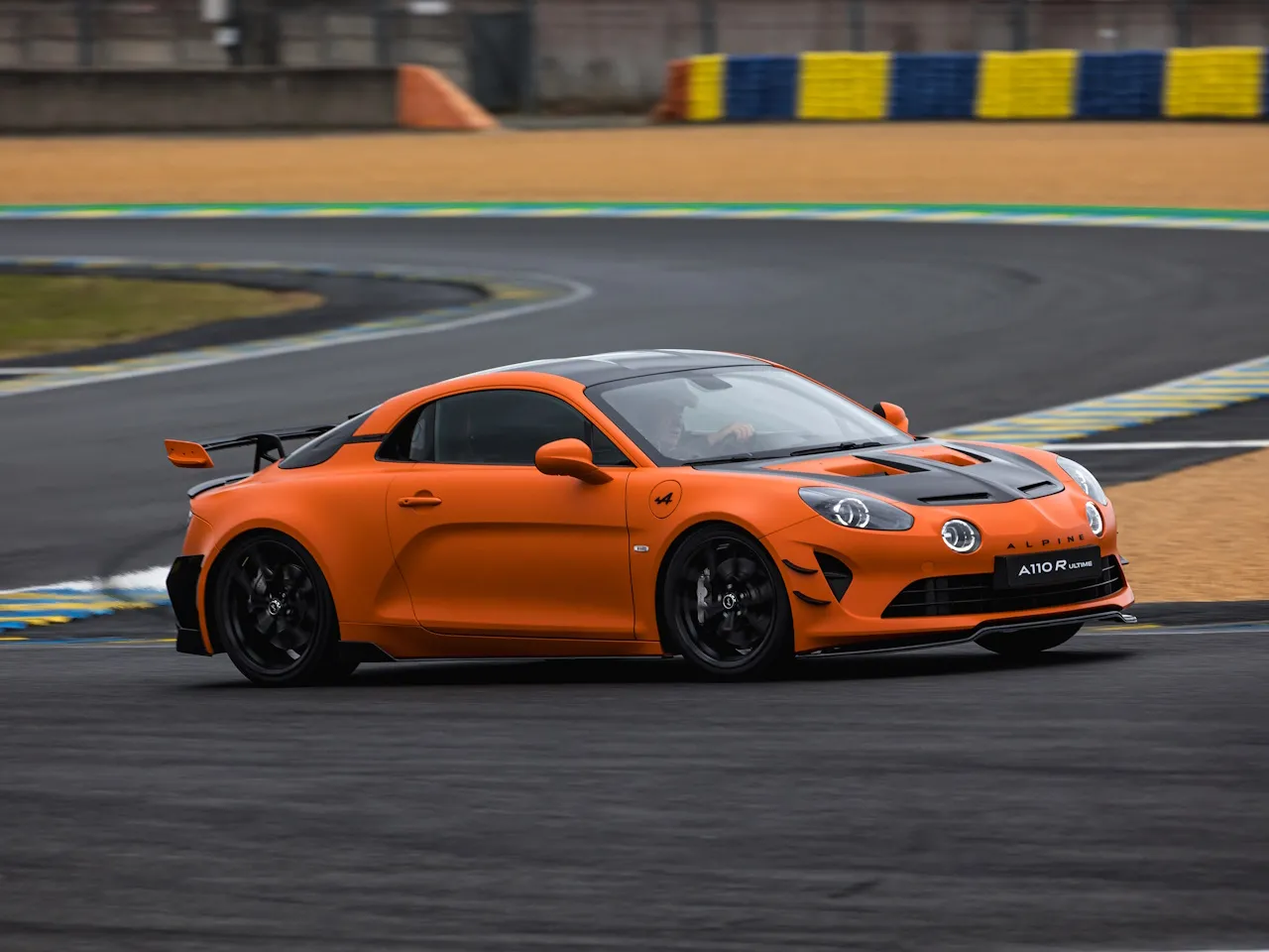 Alpine A110 (3)