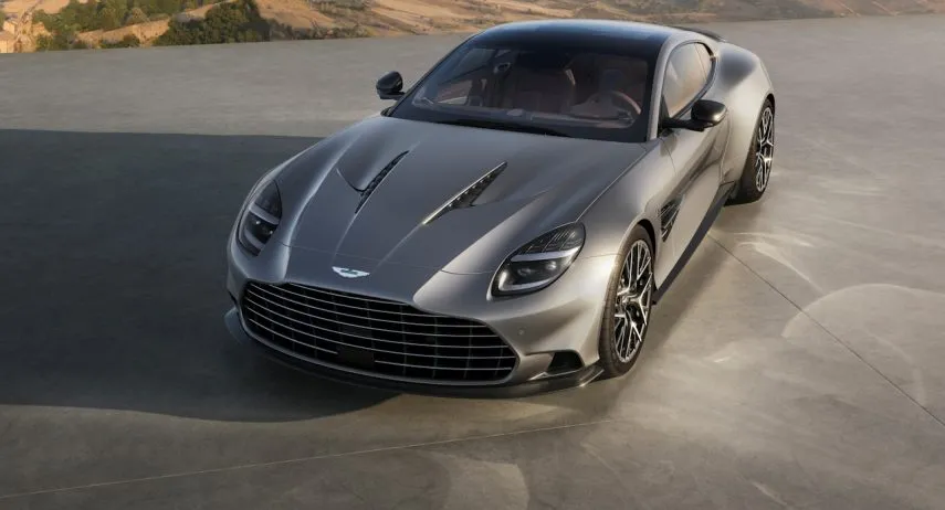 Aston Martin Vanquish (1)