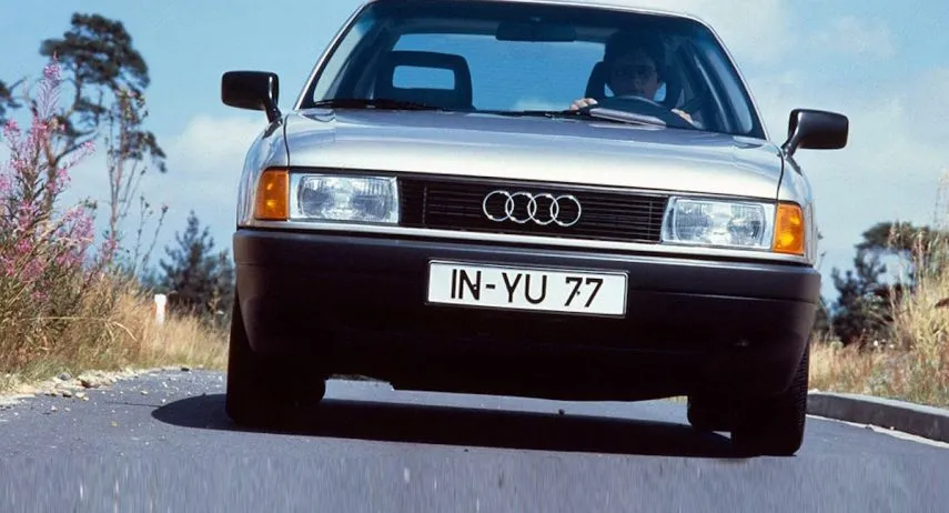 Audi 80 1 8 S (1)