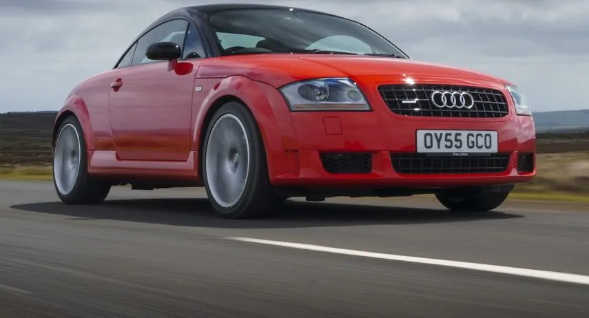 Audi TT quattro Sport (1)