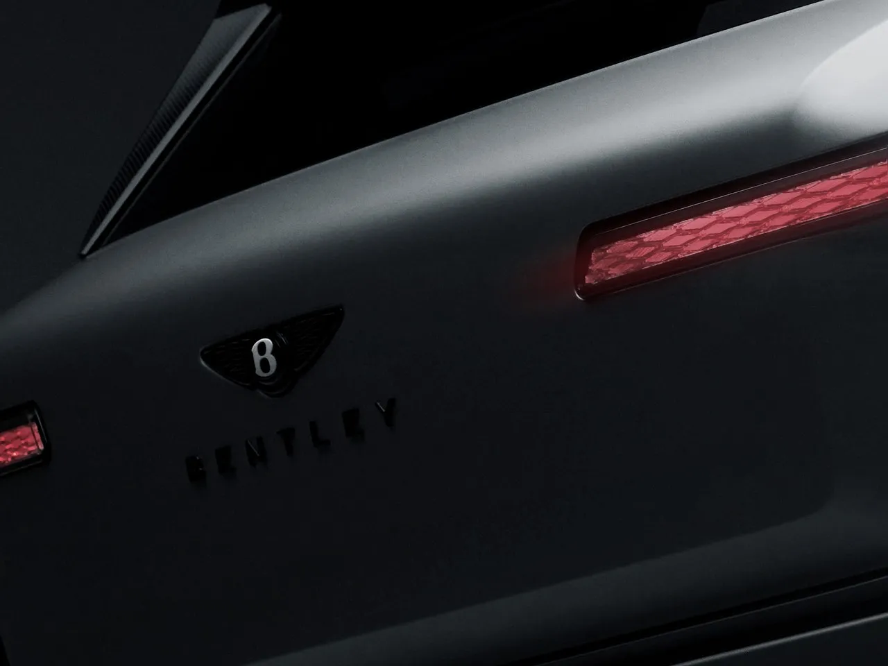 Bentley anuncia el Torcal, su nueva línea con nombre español
