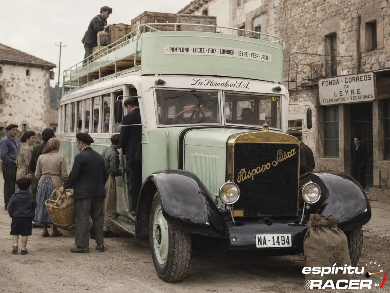 Un mecánico resucitó un autobús de hace 100 años